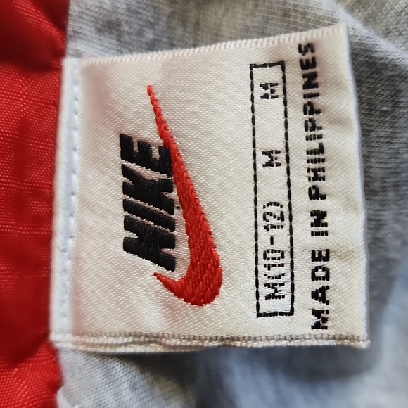 VTG Nike track Jacket size M (10-12) - Picture 4 of 9